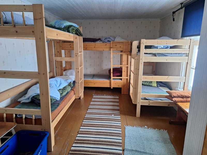 Hukkanen_cabin_gedeeldeslaapkamers