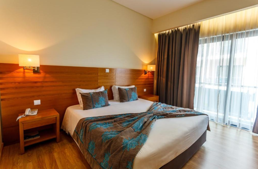 Caravelas Hotel - Madalena - Portugal - double