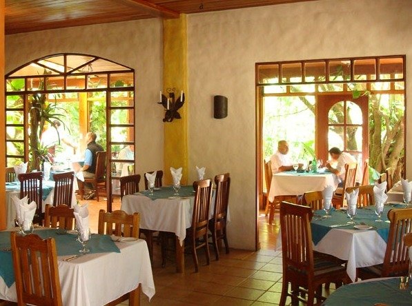 claro de luna - restaurant