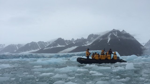 Van Spitsbergen, naar Groenland & IJsland 