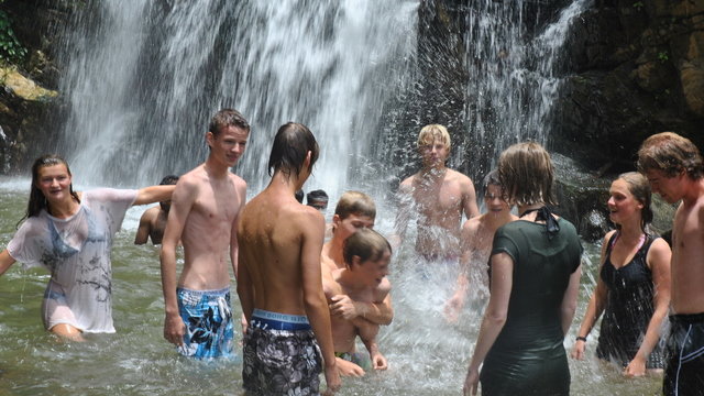 waterval Sri Lanka familieavontuur