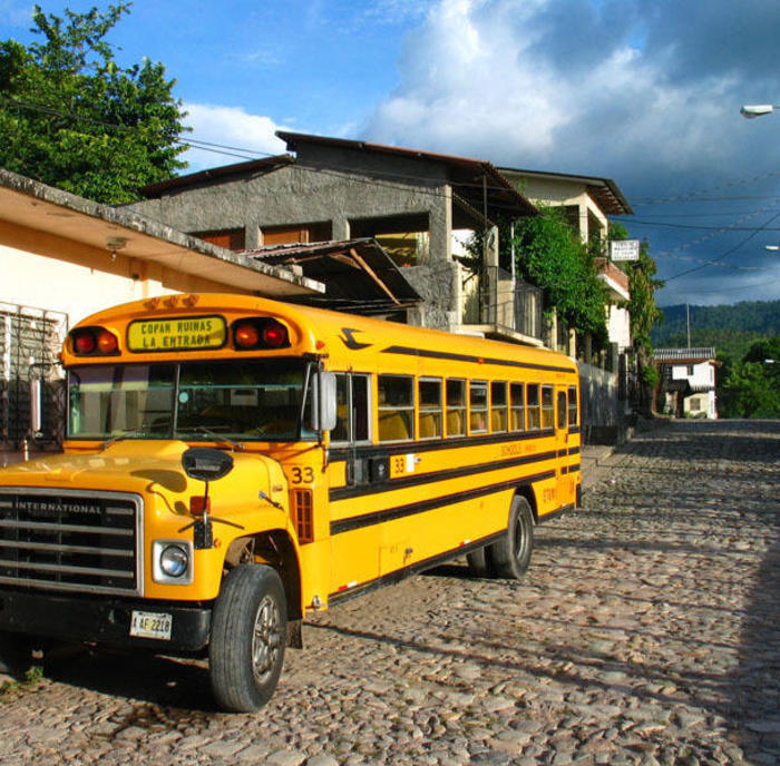 Schoolbus Honduras