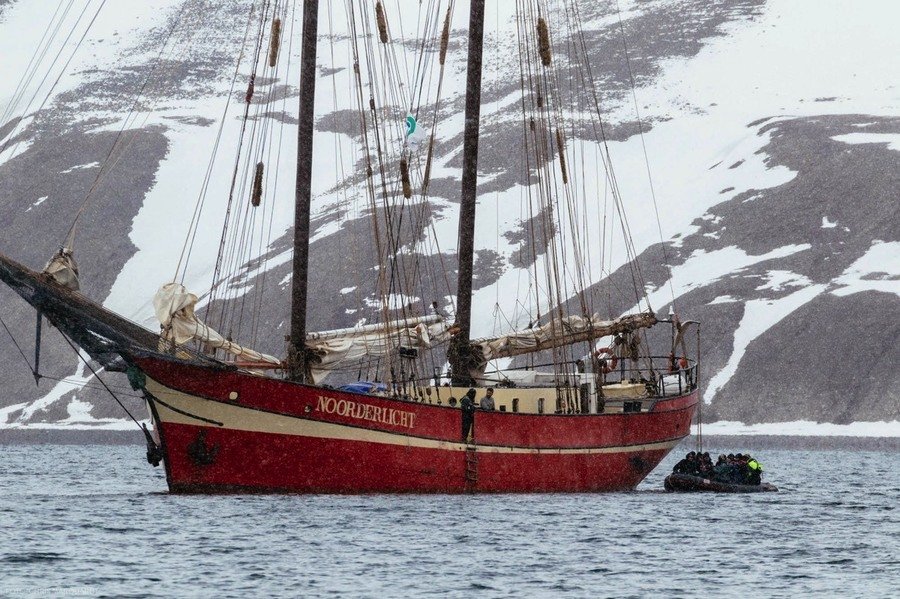 noorderlicht in het water