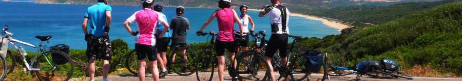 thum sardinië met fietsers