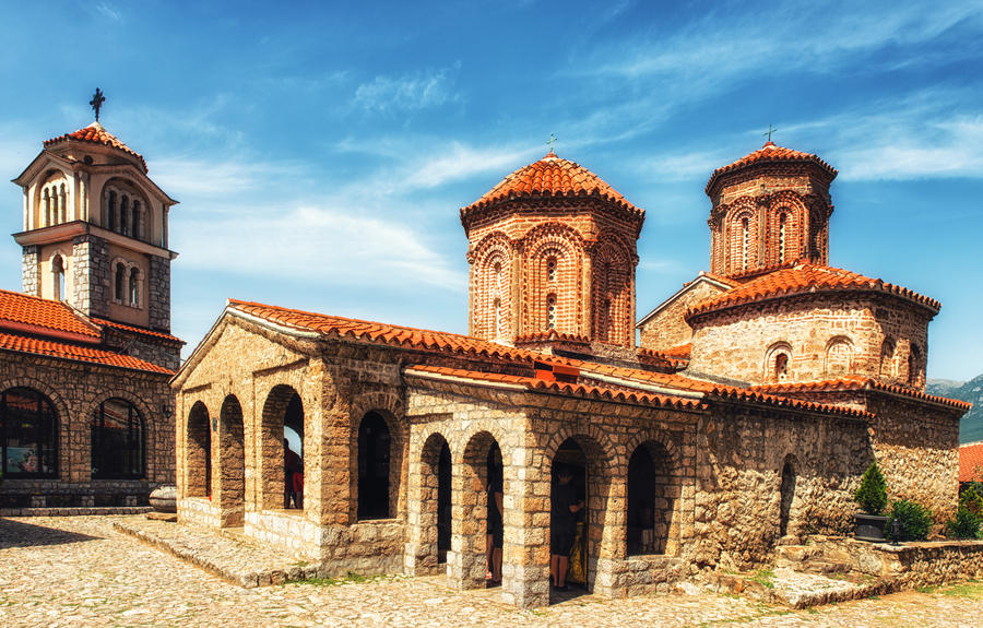 ECMVU-Macedonië-Naum monastry-shutterstock_1012268938