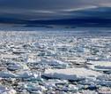 Eilanden van ijs, Spitsbergen, Noordpoolgebied