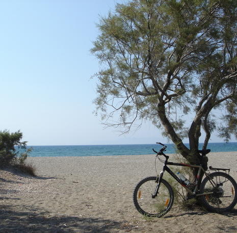 Fietsvakantie Griekenland Cycladen Strand